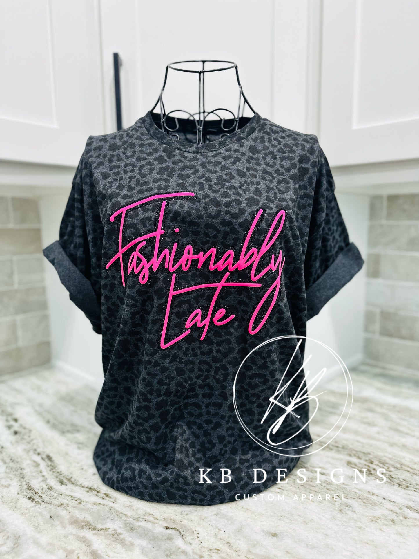 Fashionably Late Leopard Puff Tee