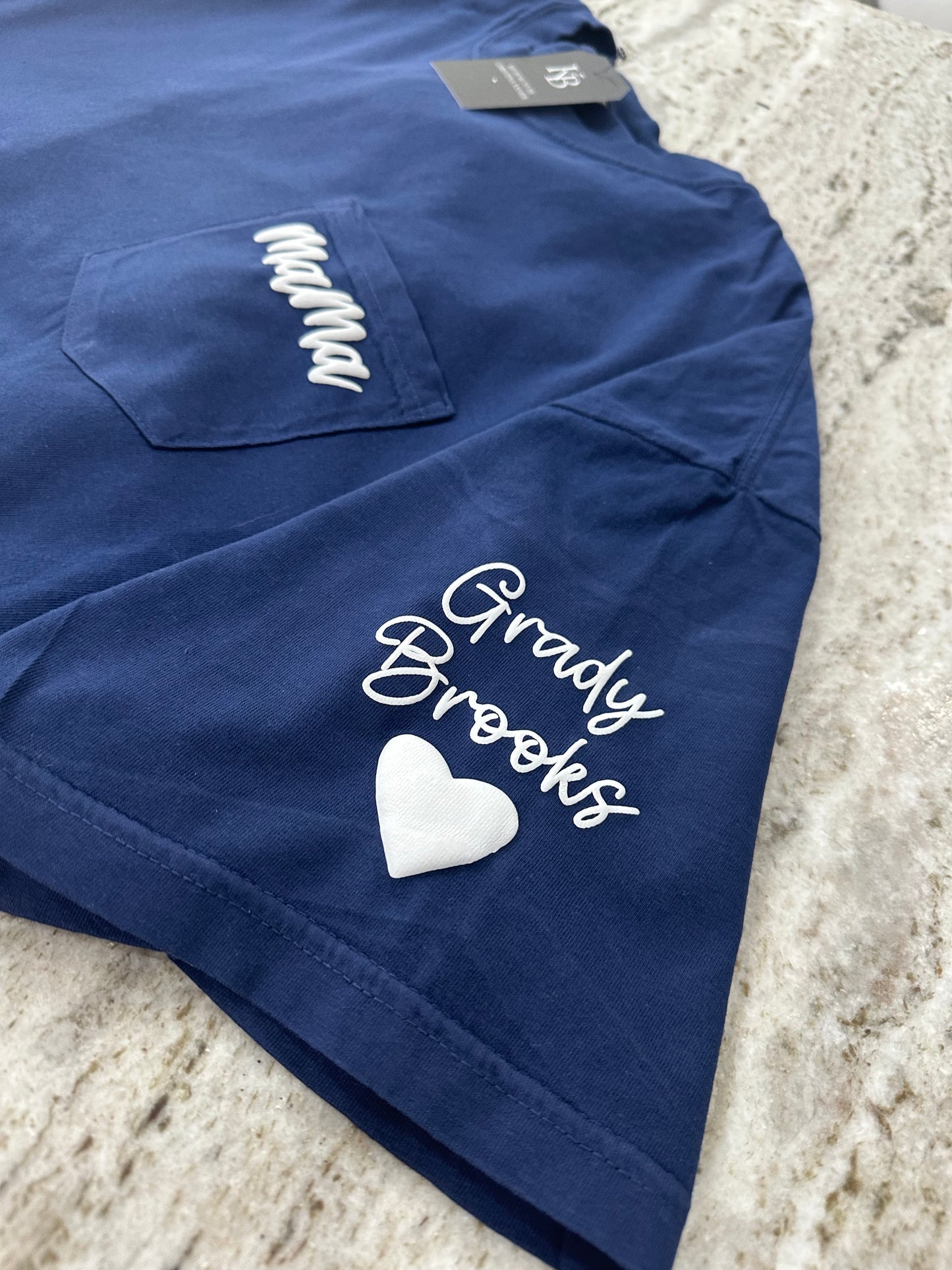 Personalized sleeve mama pocket puff tee