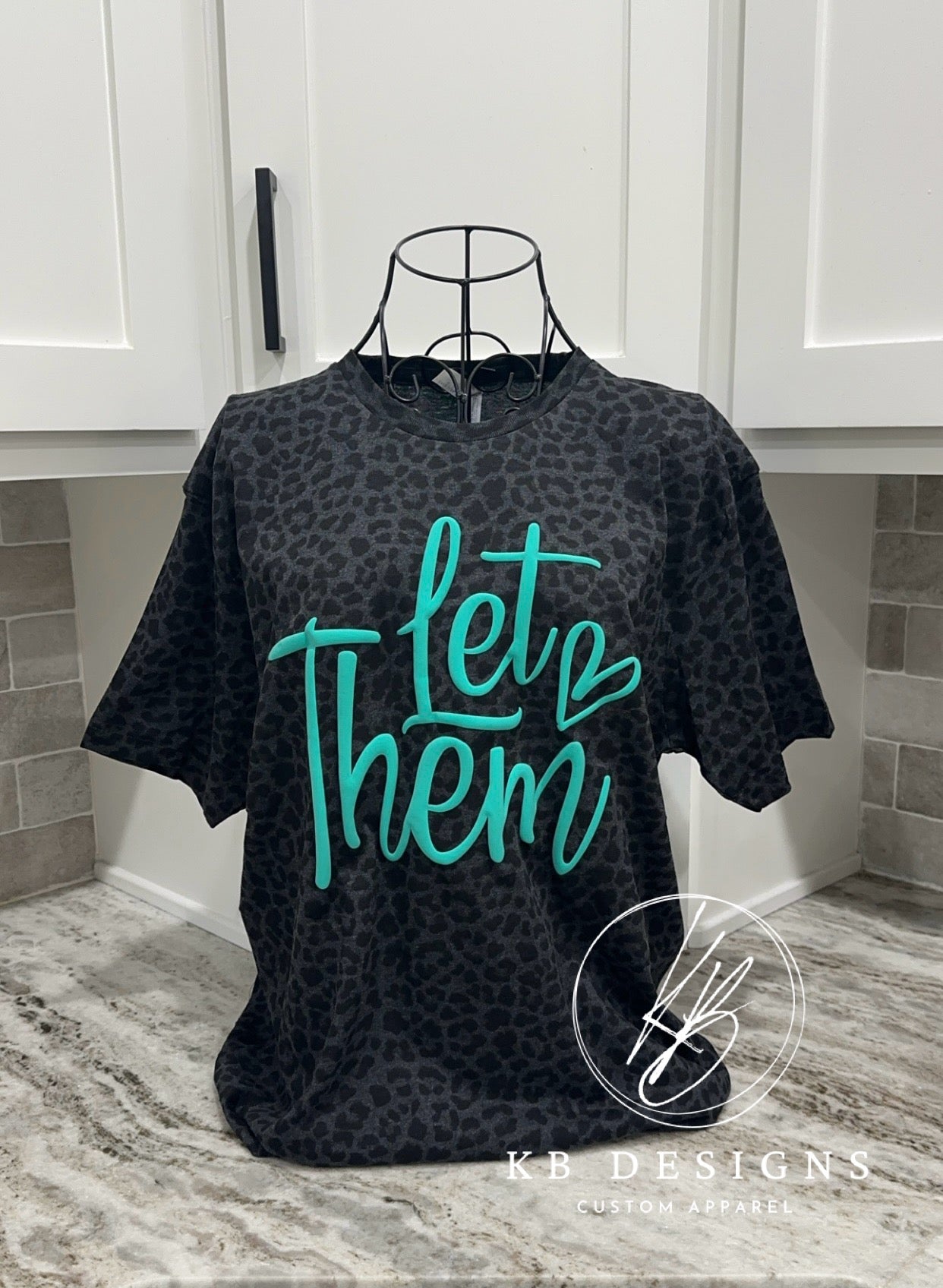 Let Them Leopard Puff Tee