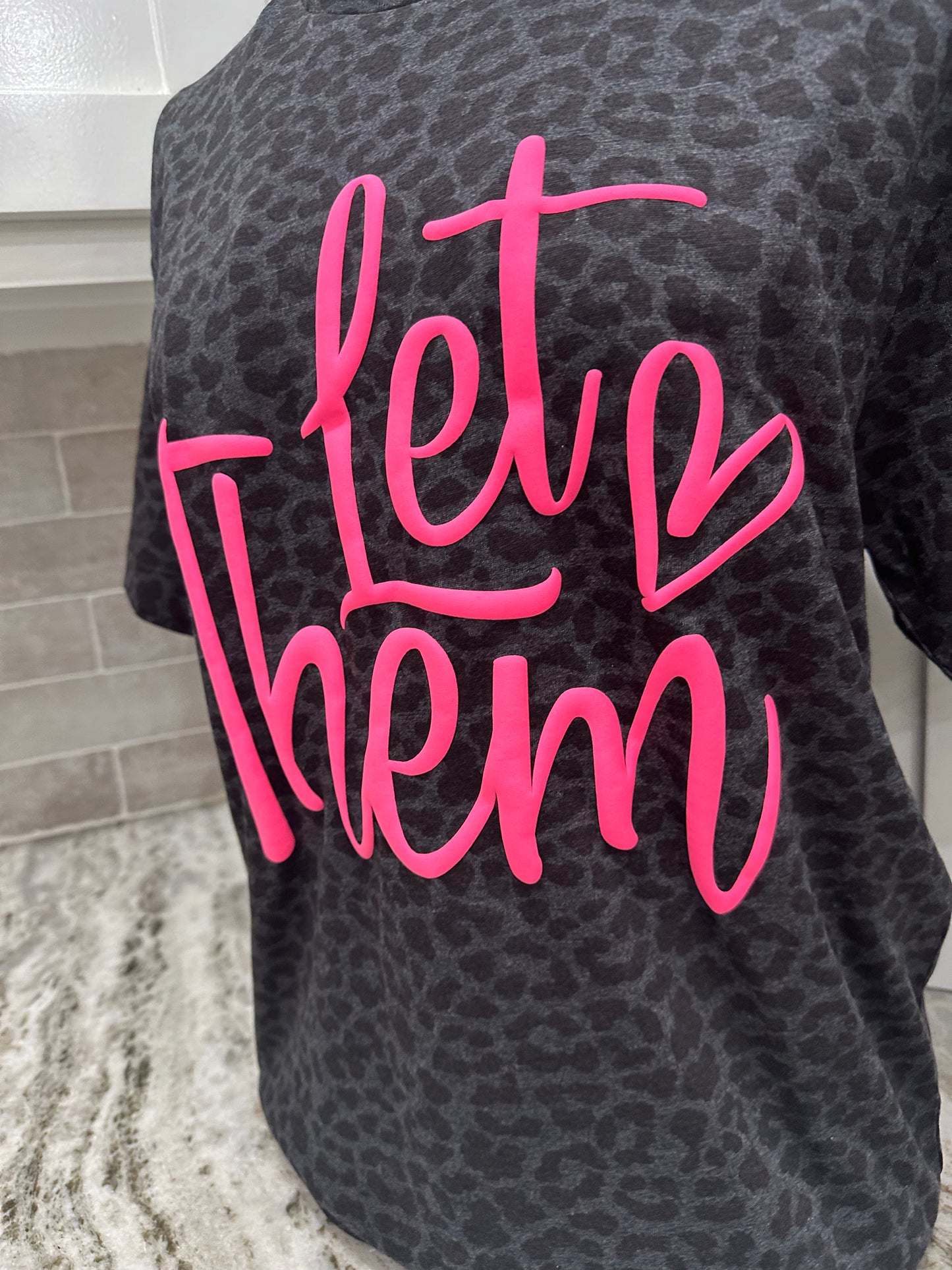 Let Them Leopard Puff Tee