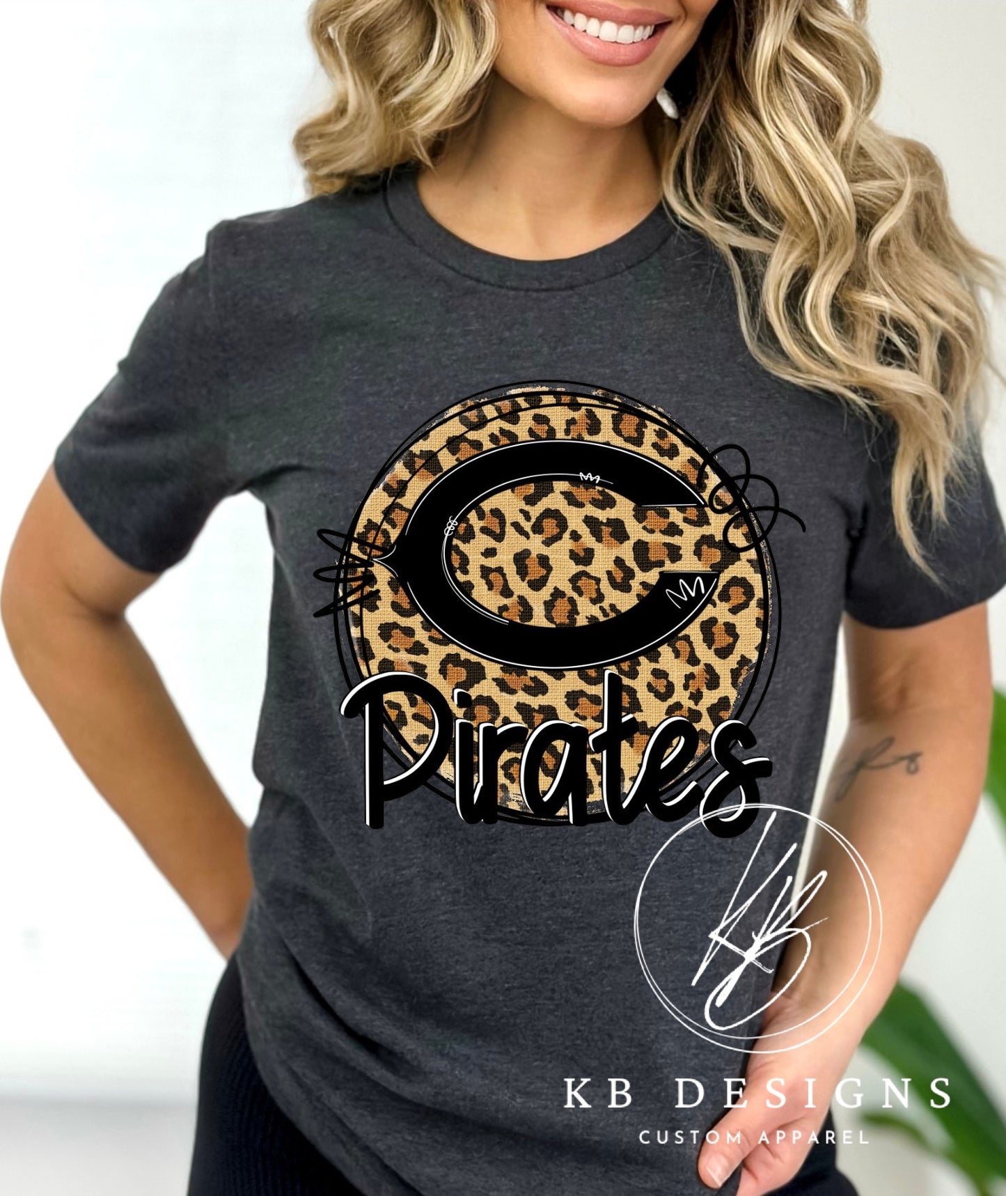 Leopard Circle Mascot Grahic Tee